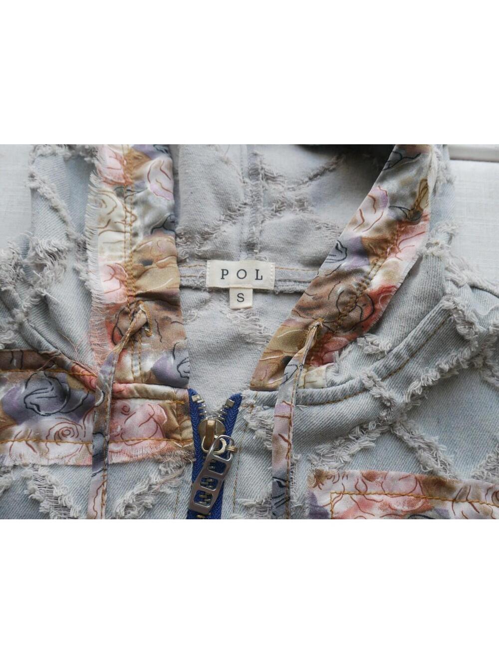 POL Womens S Oversized Distressed Denim Hoodie Floral Patchwork Frayed Jacket - Picture 2 of 12